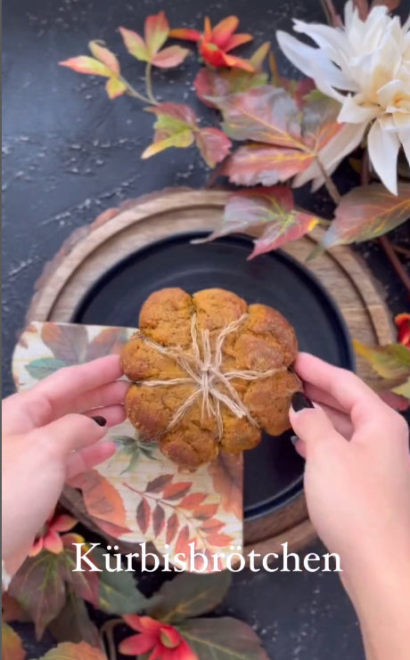 Kürbisbrötchen mit Mehlwurmpulver